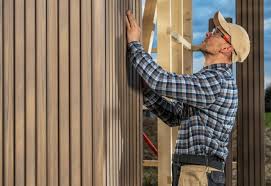 Affordable Siding Repair and Maintenance Services in South Highpoint, FL